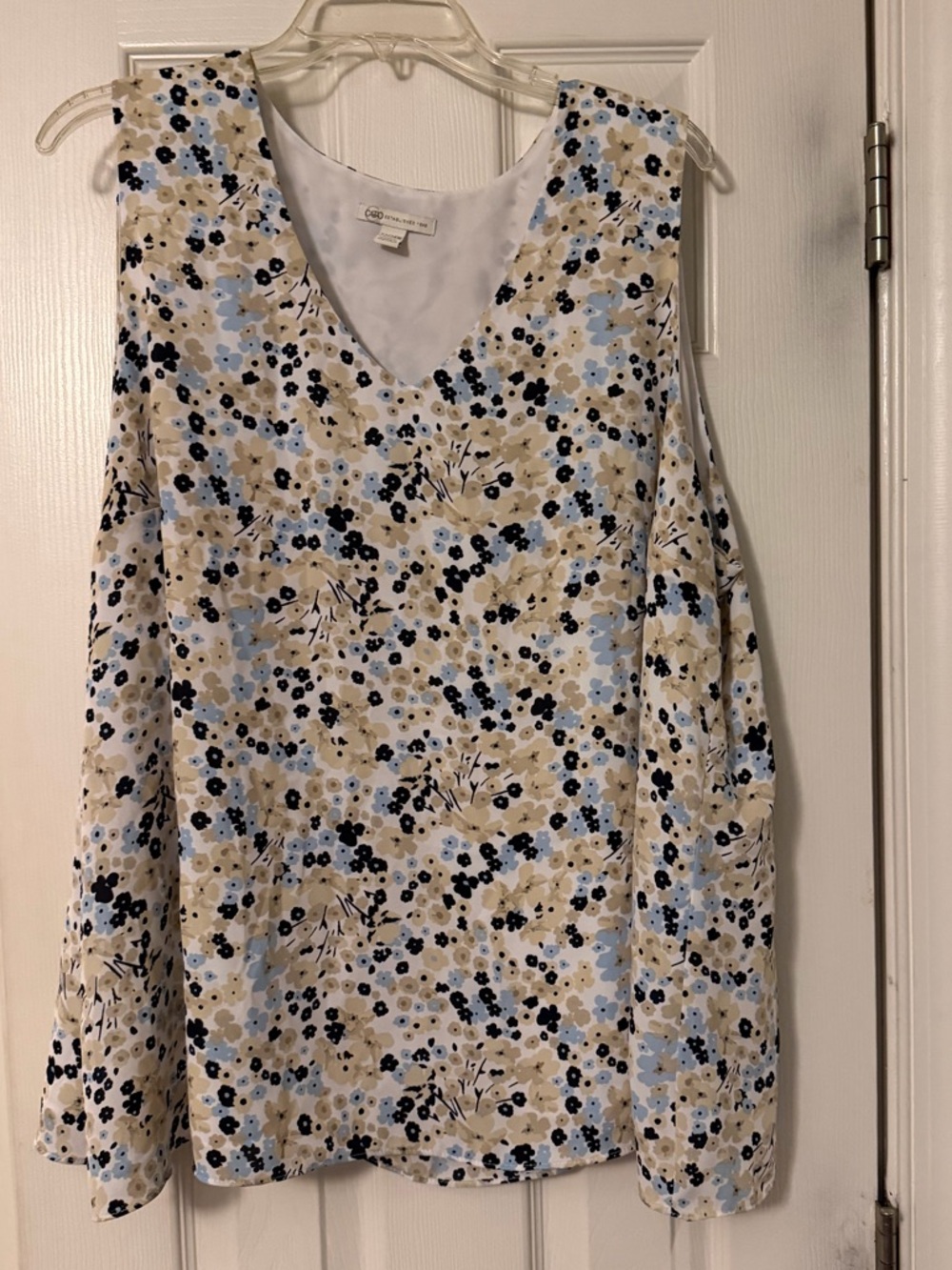 Cato Blue & Beige Floral V-Neck Sleeveless Tunic